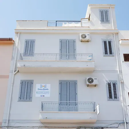 Apartment Donna Rosalia *